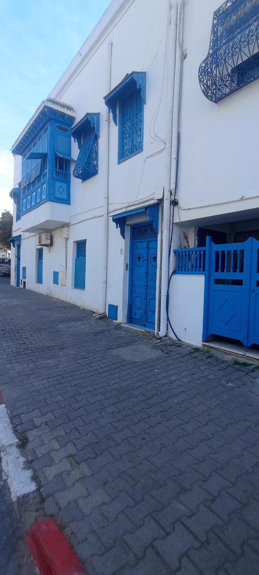 Une jolie maison situé au coeur de Sidi Bou Ali Esterno foto